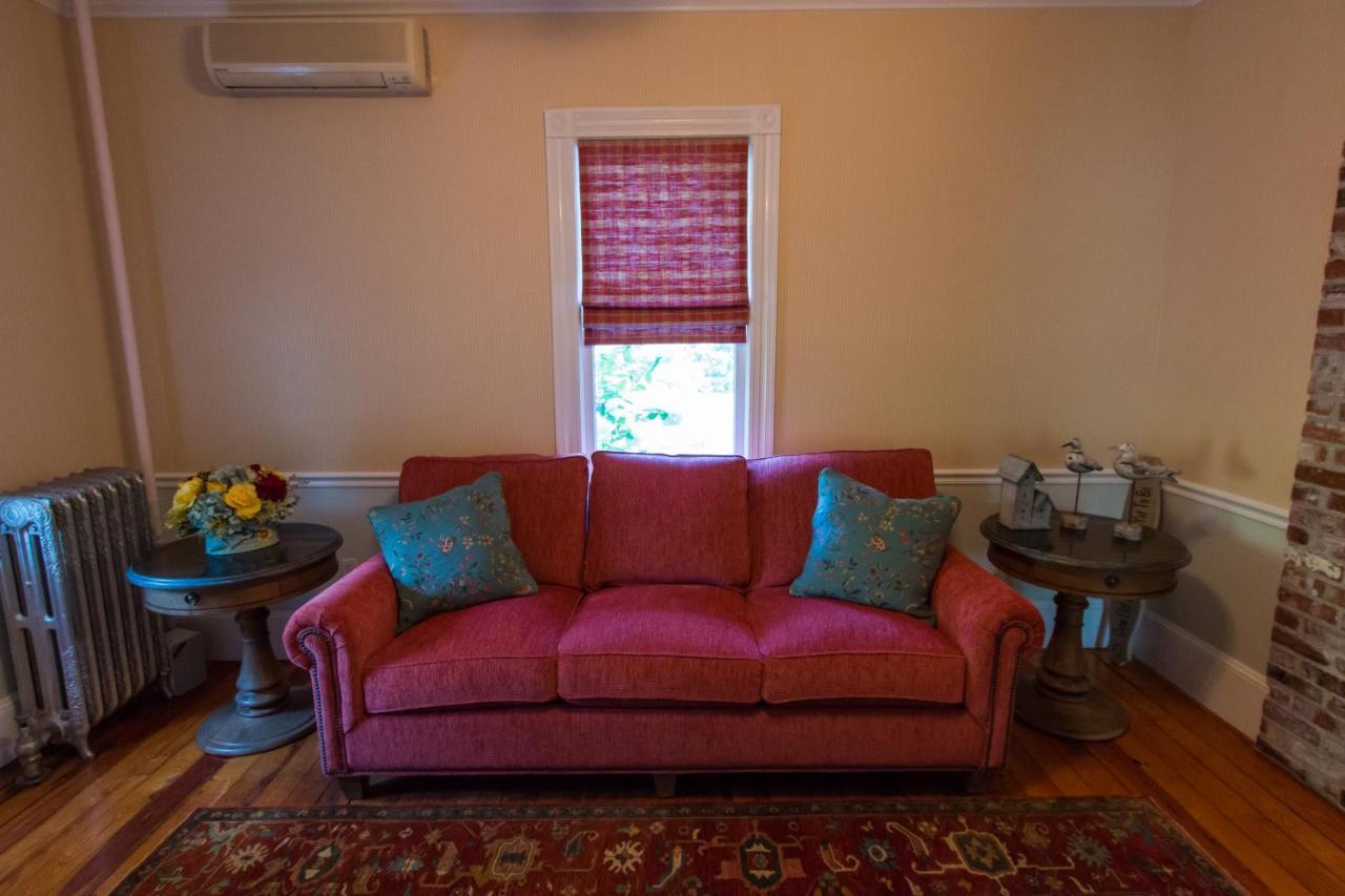 Inn At Tyler Hill Εξωτερικό φωτογραφία